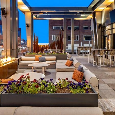 Hyatt House Indianapolis Downtown Hotell Exteriör bild