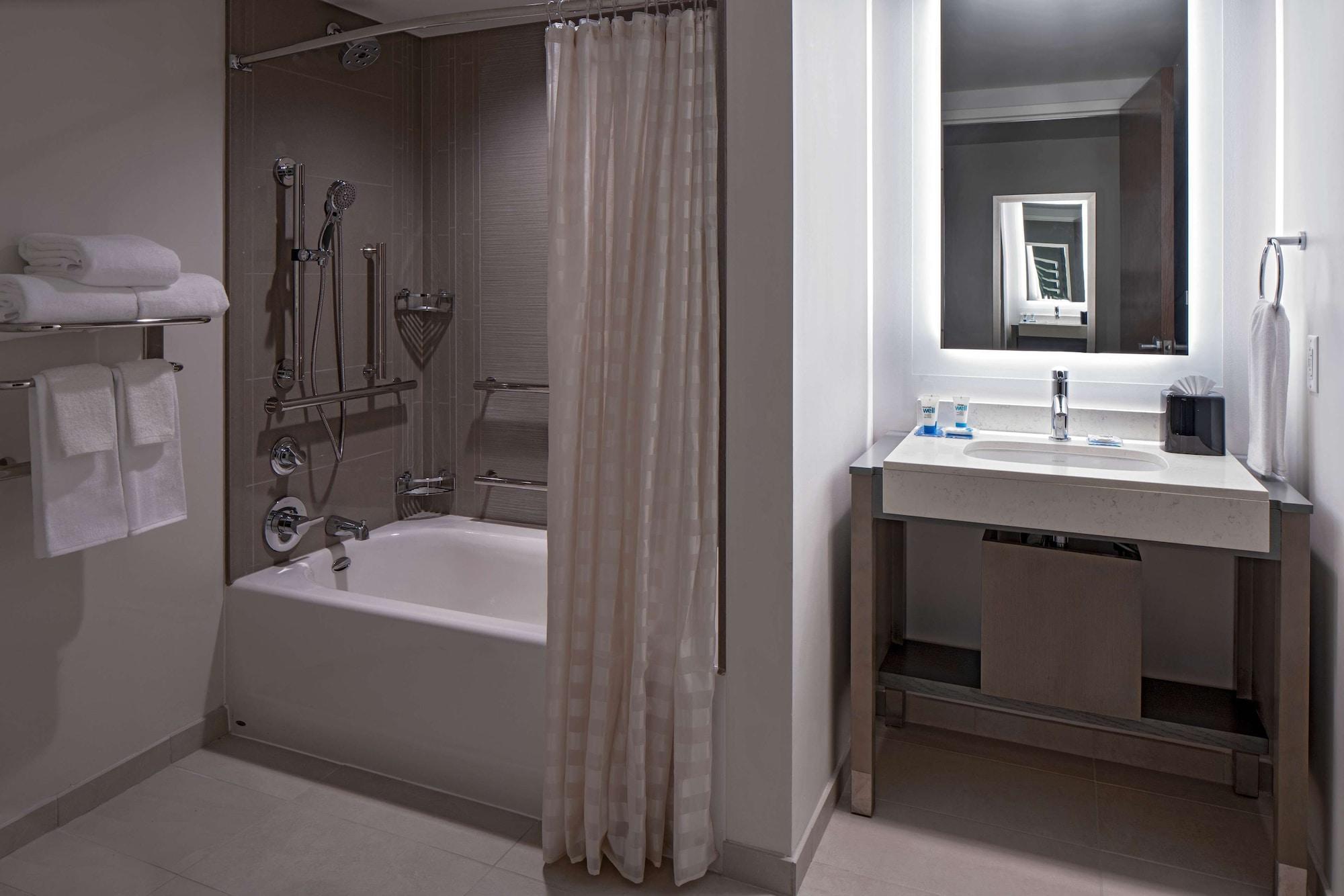 Hyatt House Indianapolis Downtown Hotell Exteriör bild